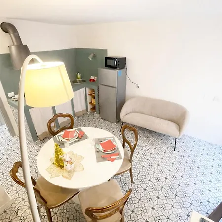 아파트 Cuor Di Castello By Zoom In Earth